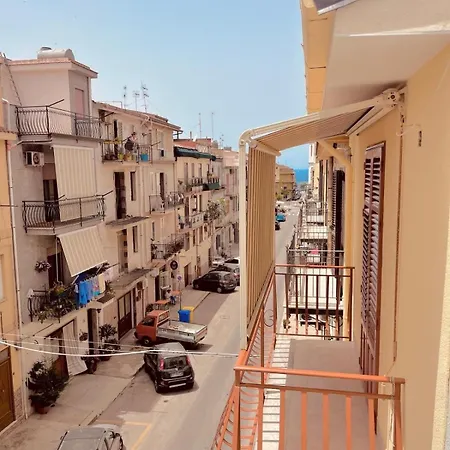 Sicily 2 - Blue Waves Кампофеличе-ди-Роччелла
